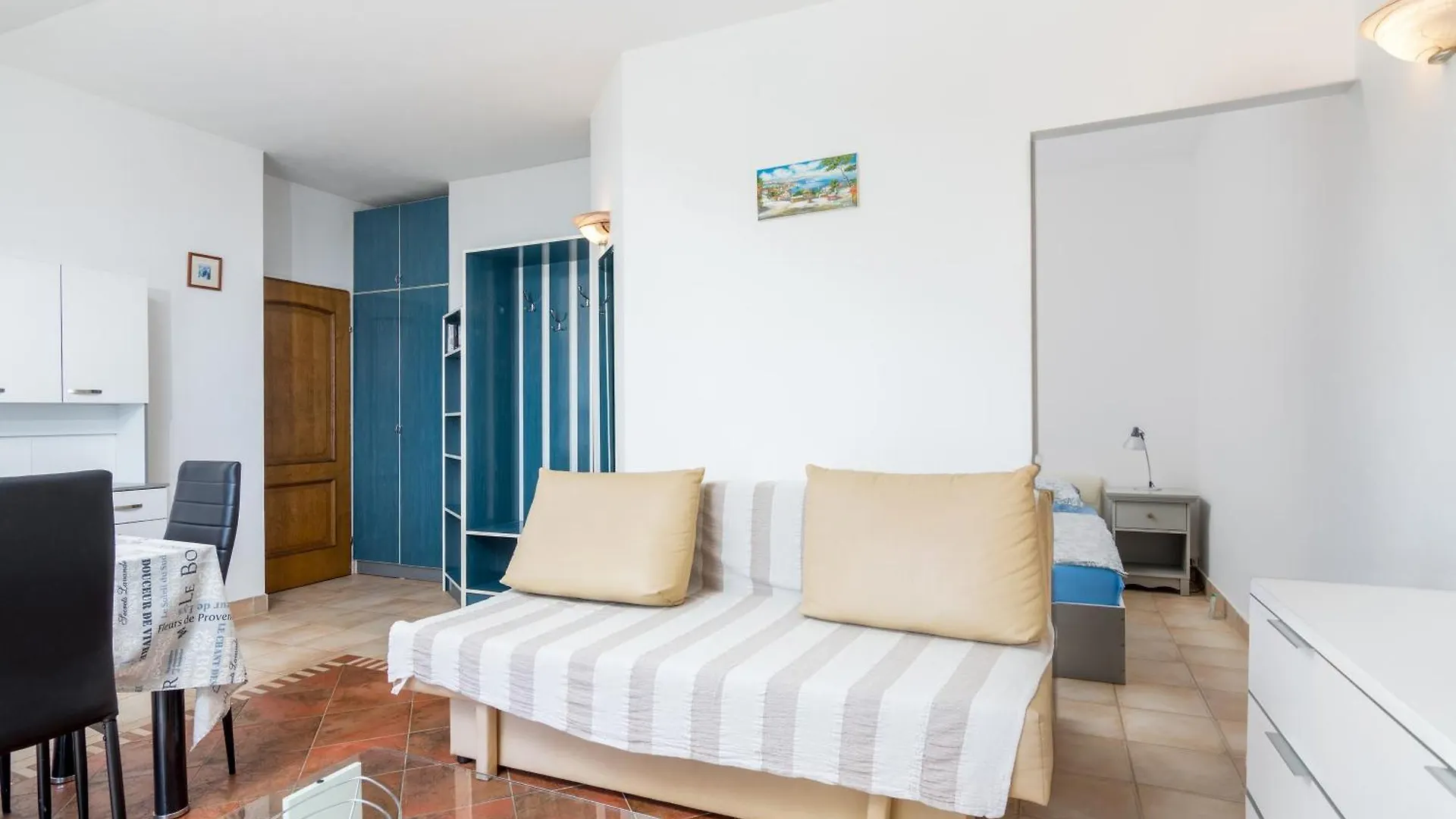 Apartments With Wifi Rovinj - 9702
