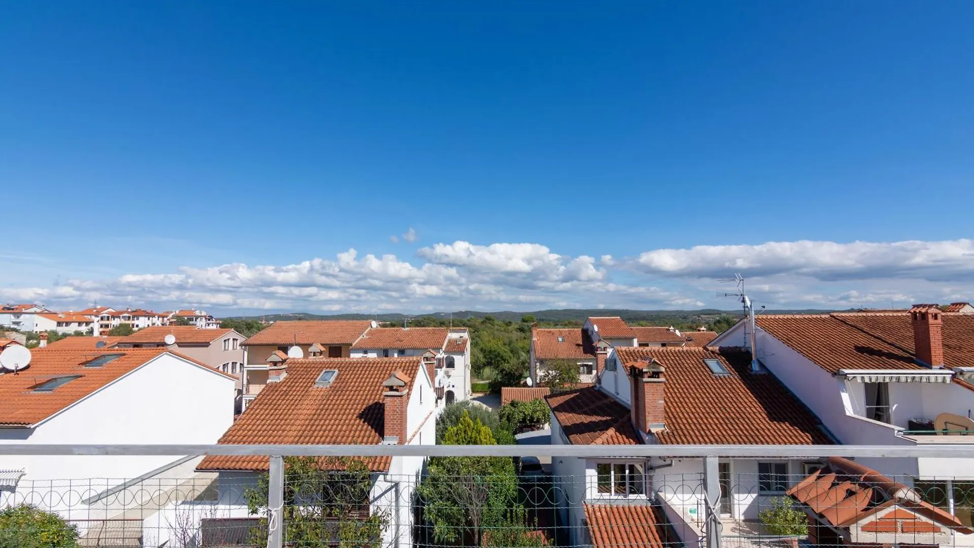 Apartments With Wifi Rovinj - 9702